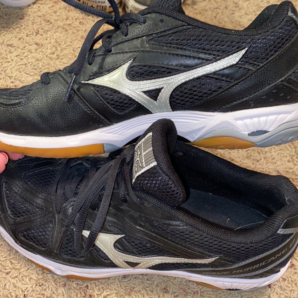 Mizuno Wave Hurricane 2 Volleyball Shoes